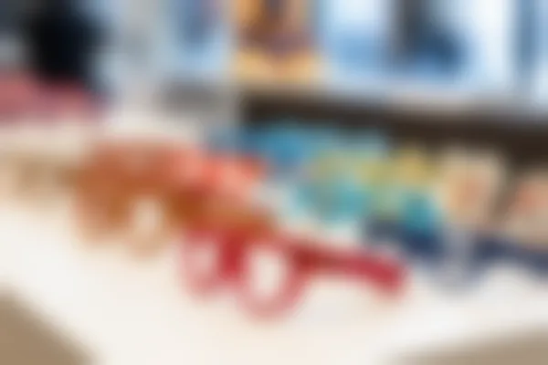 重庆爱尔眼科医院新版价目详情:硅胶义眼片6834元起