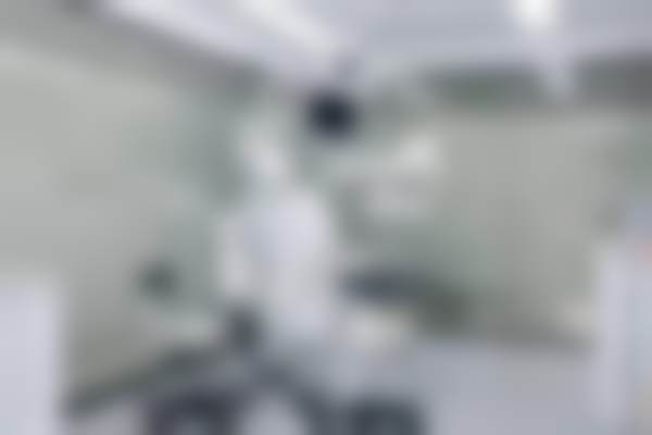 七、新疆哈密斯超口腔门诊部地址电话