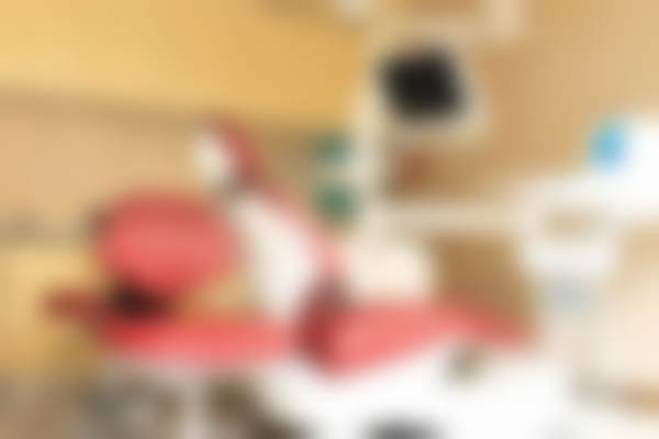 七、深圳世纪河山口腔门诊部(固戍店)地址电话营业时间