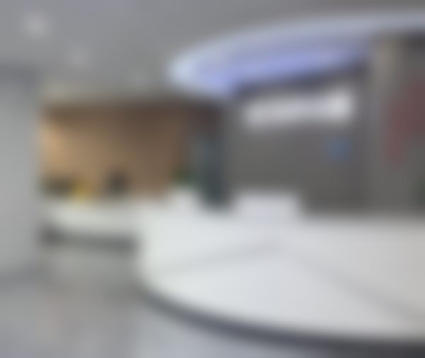 二、殷杰医生执业背景与任职经历