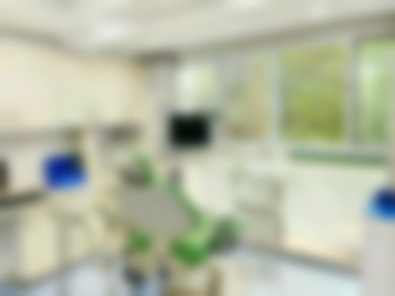 南昌贝尔口腔门诊部聂金平现在还做手术吗？当然做！多项目经验足，地址就在红谷滩万达星城！ 