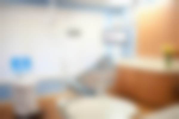 四、南昌彩之虹口腔门诊部医生团队结构