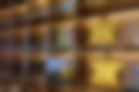 李智医生科普直播揭秘：种植牙疼痛管理与术后保养技巧