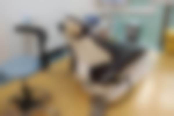南宁蓝天口腔黄国强医生经验丰富技术好，可刷医保，多门诊就诊方便且价格合理 