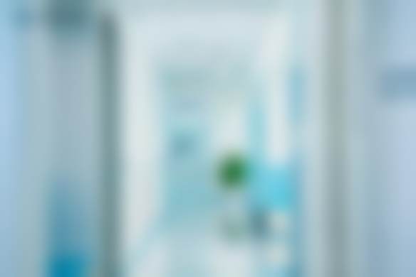 六、检查后成效：精细监控眼底健康，配镜更贴合眼部需求