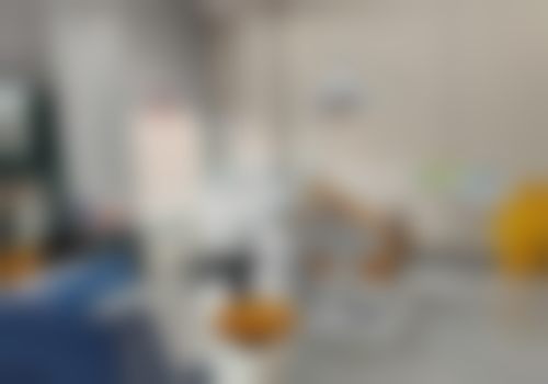鹰潭月湖方正口腔门诊部地理位置便于到院。