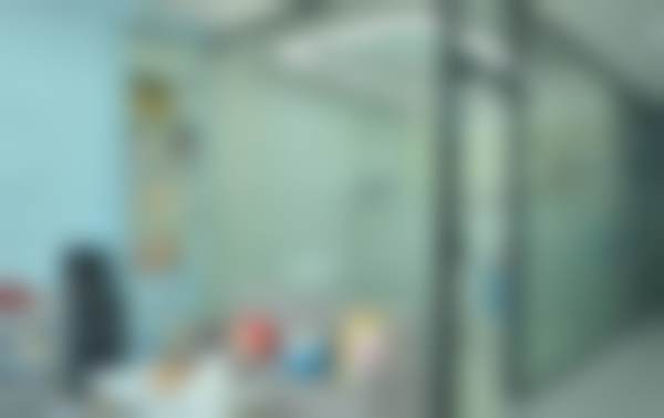 杭州ADIN种植牙价格4000元起，康华口腔吴超医生亲诊：以色列品牌设计精简，适合骨量条件一般患者！