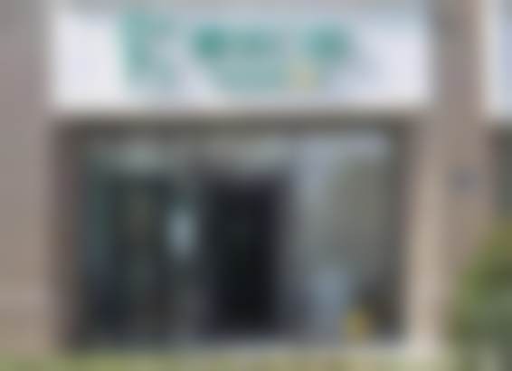 杭州康华口腔门诊部姚居顺手术成功率怎么样？看这几点就明白：9年经验专科医生主攻种植牙/全口半口，门诊正规医保定点，电话0571-8xxx预约。