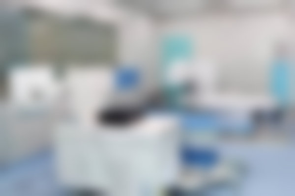 乌鲁木齐爱尔阿迪娅眼科医生团队经验稳定。