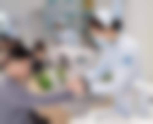 特色科室与项目:覆盖全年龄段眼健康