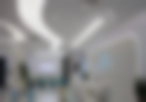 深圳正畸透明保持器价格多少钱？沙井格伦菲尔口腔唐志光医生亲诊，1副全口仅需300元起，稳固矫正效果防反弹！