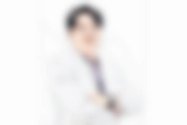 韩国明亮分享眼科医院门诊营业时间。