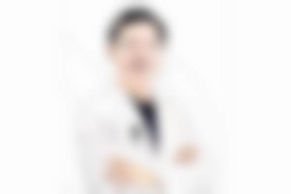 韩国明亮分享眼科医院治疗反馈与口碑评价。
