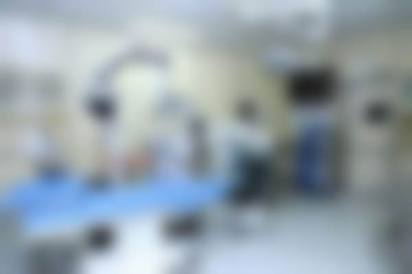 （1）屈光矫正医生